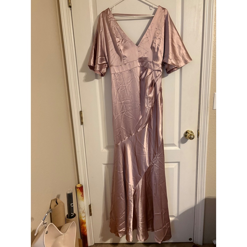 ASOS Maxi Dress Women 8 Rose Gold NEW Satin Flutter Sleeve V-Neck Ruched Gown